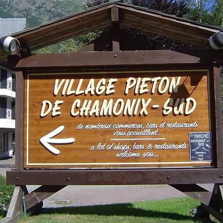Allee Des Grands Mulets 아파트 *